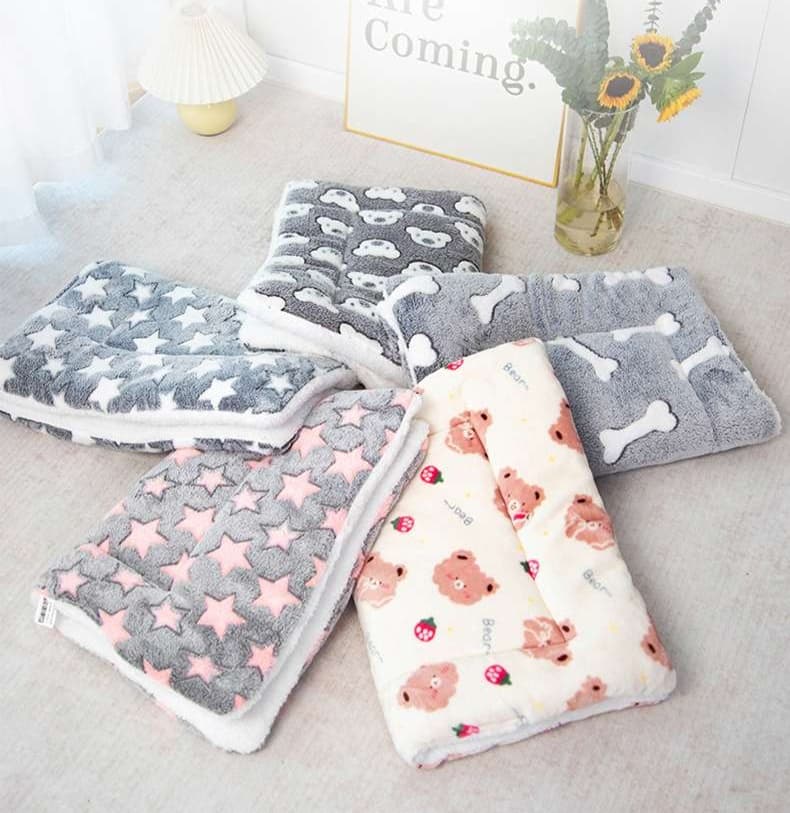 ペットマット 猫用 ふわもこスター柄マット