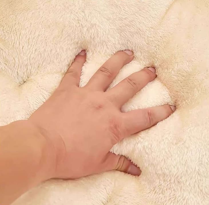 ペットマット 犬猫兼用もこもこペットベッド 深型保温マット