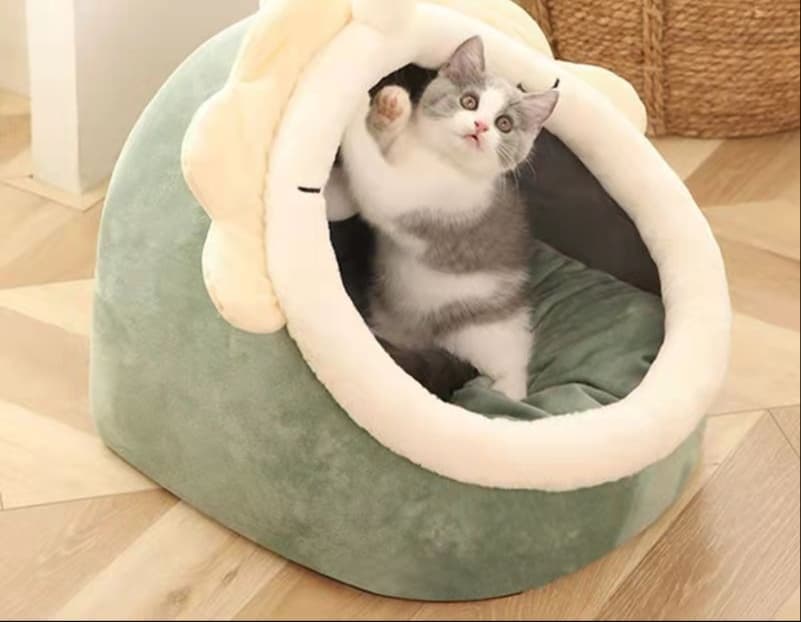 ペットマット 猫用 もこもこ耳付きドーム型ペットハウス