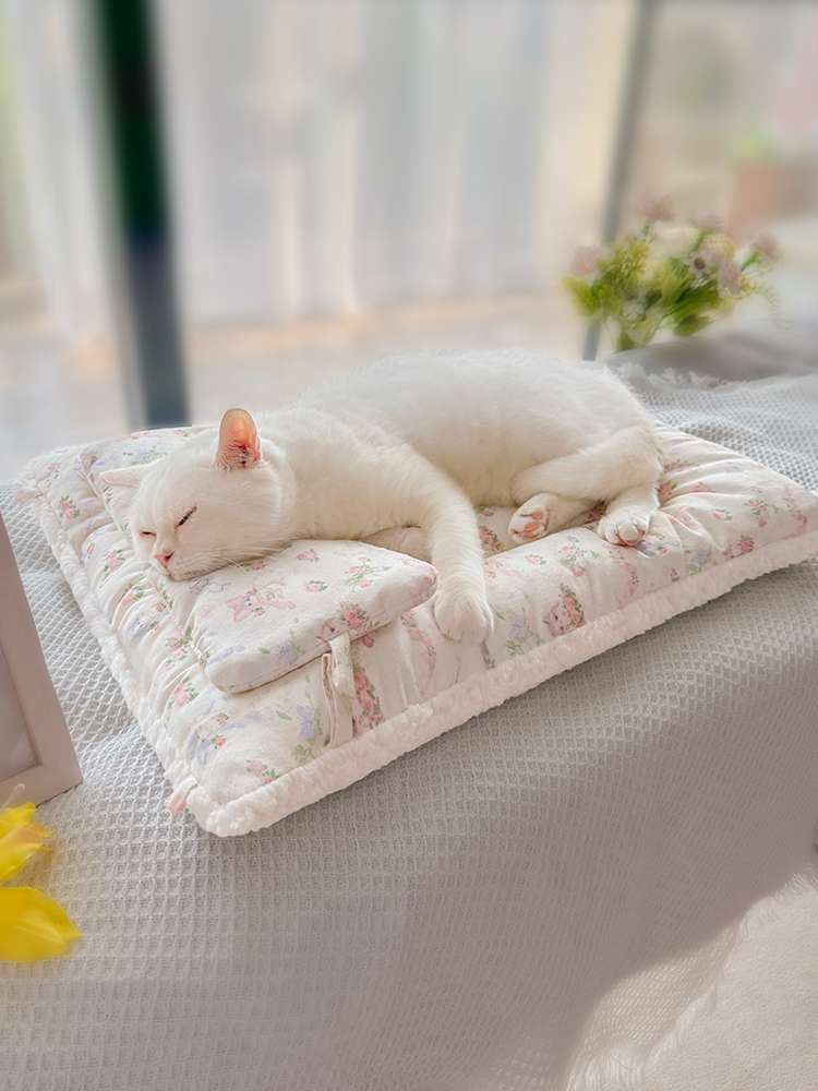 ペットマット猫用 ふんわりお姫様の猫用高級座布団
