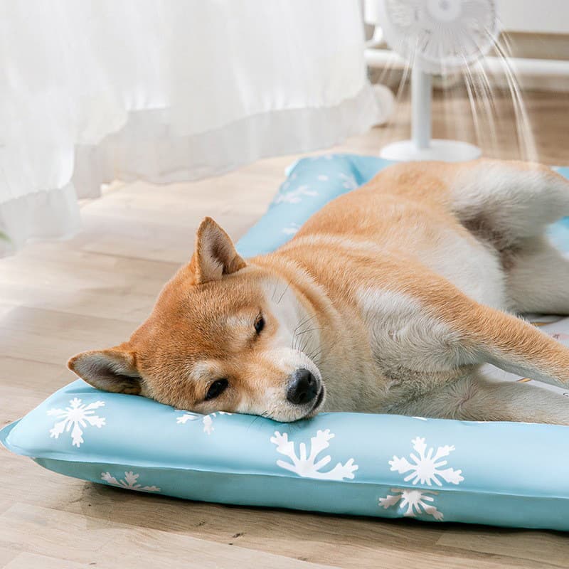 ペットマット ひんやり雪柄ペットマット