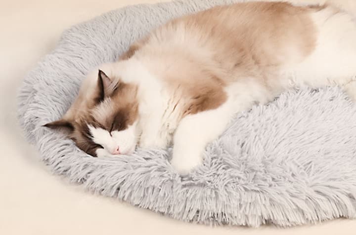 ペットマット 猫用 もふもふお昼寝リラックラグマット