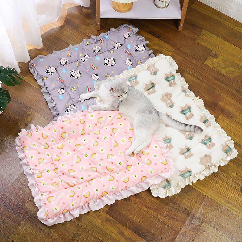 ペットマット 猫用 ふんわりフリル付きマット